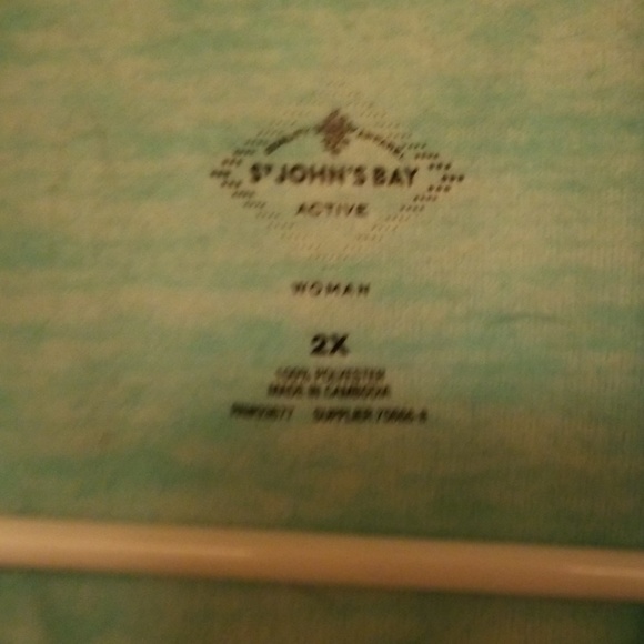 Vest - Picture 2 of 3